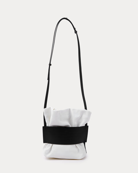 DA32 Carry Some - White