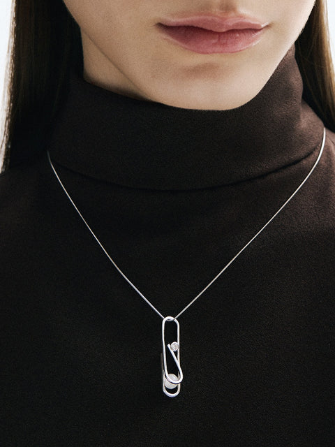 DJ01 Paperclip Pendant B