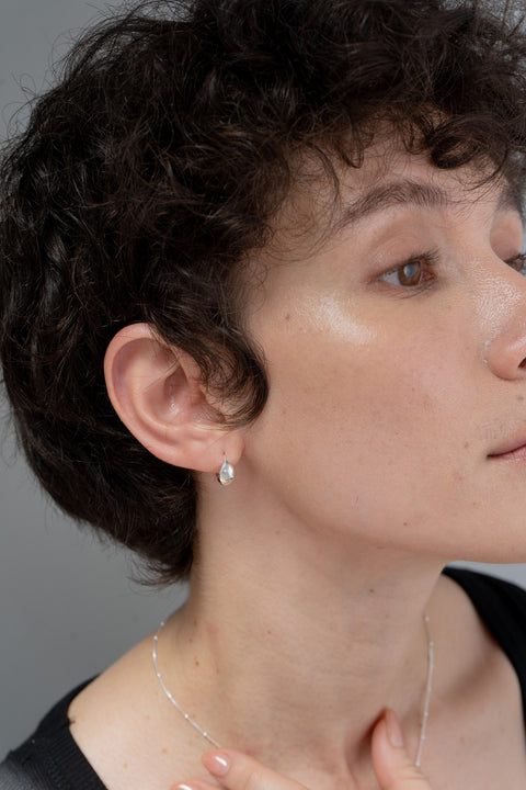 DJ05-HO Melt Hoop Earring
