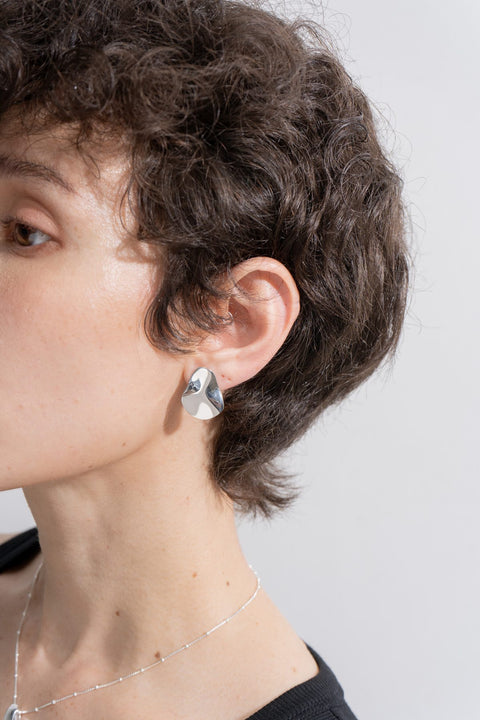 DJ05-ST Melt Stud Earring