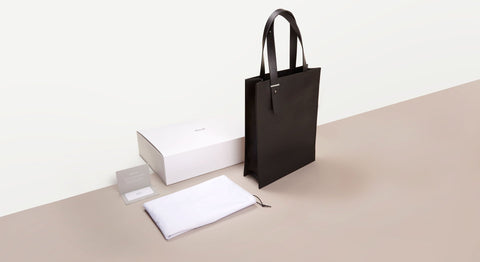 DA04 Tote M - Black