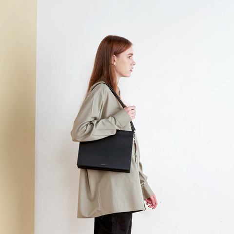 DA06 Shoulder - Black