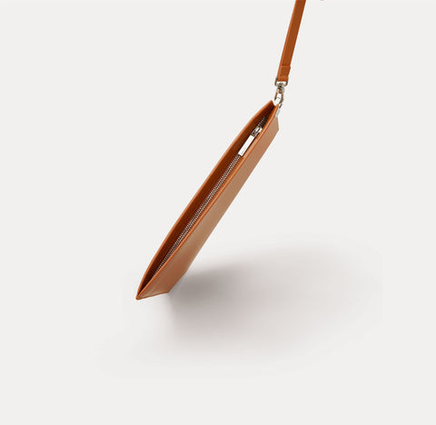 DA07 Clutch S - Brown