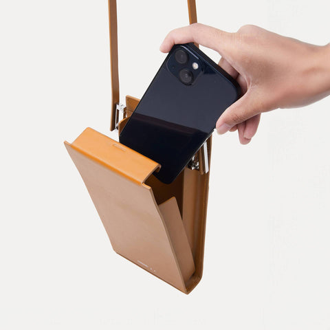 DA29 Phone Trap - Brown