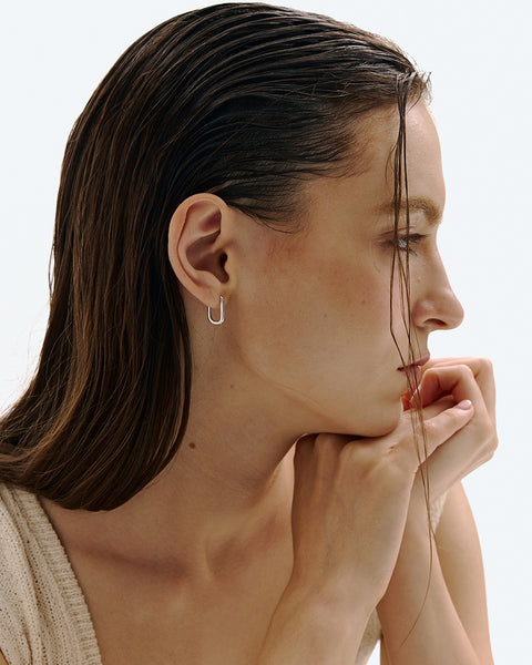 DJ02 Line Hoop Earring